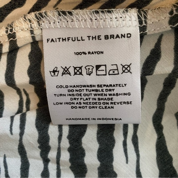 NWT Faithfull the Brand Marie Louise Midi Dress Blance Animal Print Size 4 - Picture 7 of 10